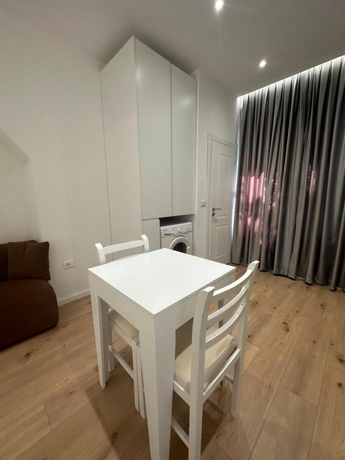 Center Apartment Тирана Екстериор снимка